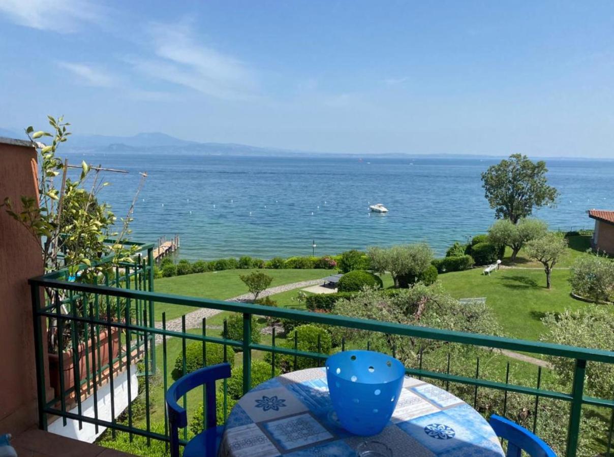 Front Lake Amazing View Manerba del Garda Extérieur photo
